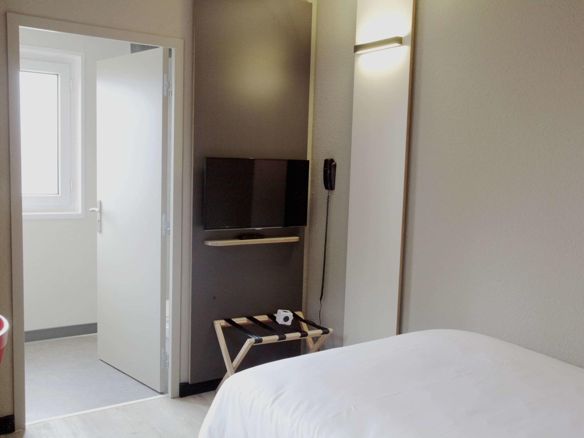 Ibis Hotel