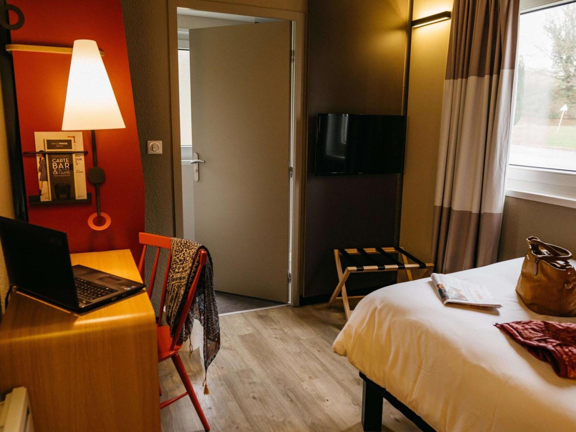 Ibis 3*